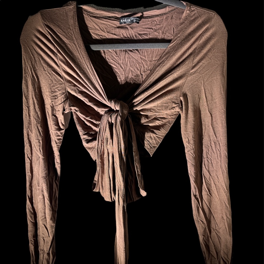 Cute tie front basic shirt